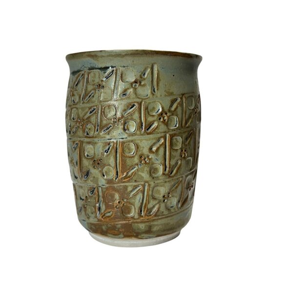 Vintage Unique Hand-Thrown Ceramic Pottery Mug 8 oz. Production Number 10/89 - Picture 3 of 8